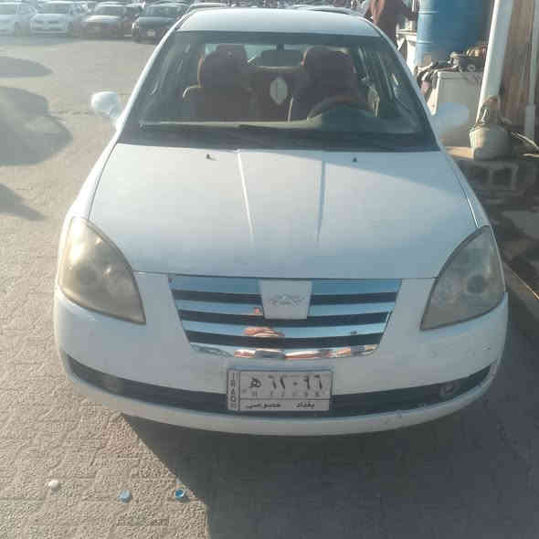 شيري للبيع السياراة ابلادية مكفوله من الضربه والصبغ مكينه وكيراوتماتيك ابلادي السياراة بيه كازكت فقط ابيعه على وضعه السعر قفل 30 الله شاهد خاسر بيه اهواي اخواتي 45و40 للعلم السياراة تشتغل بس تحمه وتنفيس من قبق الرديتر السياراة بديها ودواخله كلش حلوة باقي التفاصيل اتصل واني بل خدمه ***********
