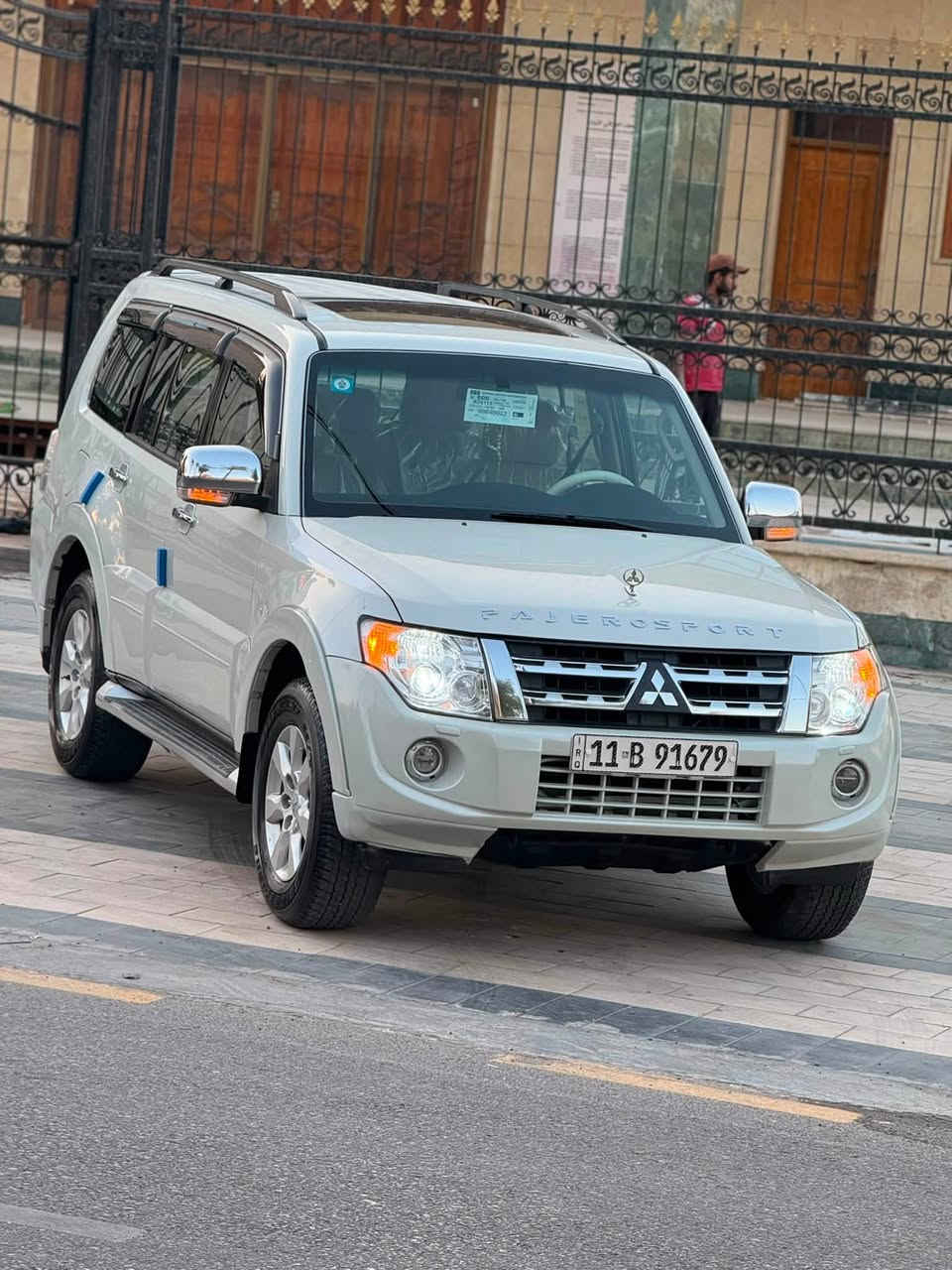 باجيرو 2010  حبتور فول مواصفات   لون ابيض صدفي حجم المحرك 3500 رقم  بغداد دولي جديده    بدون حادث  سيارةبيه صبغ جاملغ امامي وشبرين بالبنيد اثر شخوط غيره  مكفوله كفاله عامه سياره كلين عله واضع الشركه معروفه خليجي السياره جديده مال جناي فورويل نضام دفلوك كشنات كهربائي اشارة بل مري شفط تحكم ستيرن شاشه اندرويد  فتحه تبريد ثلاث قطع حساسات خلفيه زاد ثلاجه تخم تاير كير مكينه حداديه خير من الله سياره جديده لوك محرك 6السعر119اتصل  وبيك خير وتدلل ***********   مكان السياره بغداد  الكرخ
