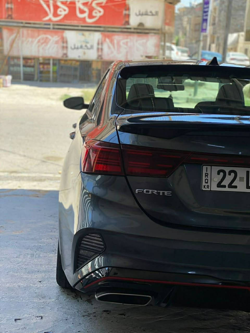 ‏كيا فورتي GT

محرك  1600 تيربو 

موديل 2022

الضرر قبغ الجنطه مبدل ومصبوغ والدعاميه الخلفيه 
وهنا بلعراق صار بيها صبغ الدعاميه الاماميه واتبدلت وطك ايرباك الستيرن

الموصفات GT : 

🛑كشنات جلد ومخمل 

🛑شفتات ستيرن 

🛑زنون اصلي لايت عدسة 

🛑كير dct دبل كلچ بلادي مو cvt 

🛑سستم صوت صالنصات 

🛑دركة حرف D مكتوب عليه GT 

🛑ردارات امامي + خلفي + جانبي 

🛑تبريد قطعتين امامي + خلفي 

🛑تشغيل بصعد + بصمة 

🛑هندبريك بصمة 

🛑شاشة كار بلي + كامرة 

🛑نظام توقف ذاتي + تحديد مسار + سياقة ذاتية 

🛑عداد المسافة  36 الف قابل للزياده

🛑ويل كب اني مبدله ع مود الطسه + تخم تاير جديد 

🛑سبايدر خلفي جنطة +سبايدر جامة خلفية  

-------------------------------------------------
السيارة رقم اربيل بسم شركة تريد تحويل او وكالة حاظر 
-------------------------------------------------

مكان السيارة بغداد المنصور
-----------------
***********
------------------------------------------------
