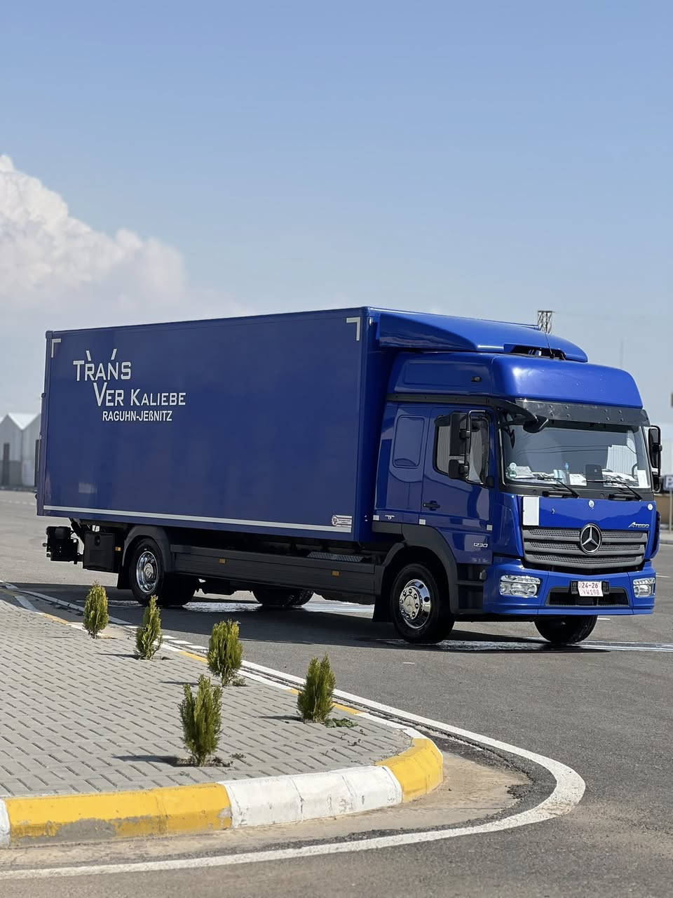 سلام عليكم البيع أتيكؤ
موديل:٢٠١٨
حجم:١٢٣٠
طول:٧/٢٥
حساس كاميرة
قفل أكسل
تحديدسرعة
كلم ماشية:٦٦٧:٠٠٠
تبريد بيلادي
جام أوتؤ
ضوء أوتؤ
فول فول مواصفات
سياره دخول جديدة
 مكان سليمانية طريق طاسلوجة

***********
***********
***********
