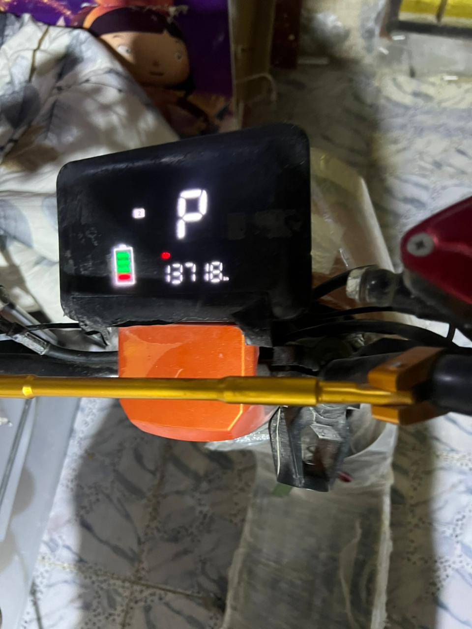 سلام عليكم دراجه شحن ار9 جديده 
سعر 300وبيه مجال
عنواني بصره الاصمعي 
***********
