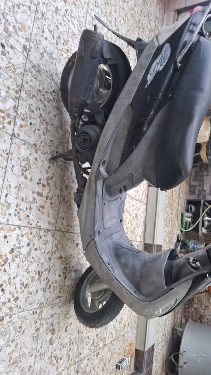 دراجه ماكس منغولي دراجه ما مفتوحه سعر ٤٥٠ وبيهة مجال الشراي
***********
