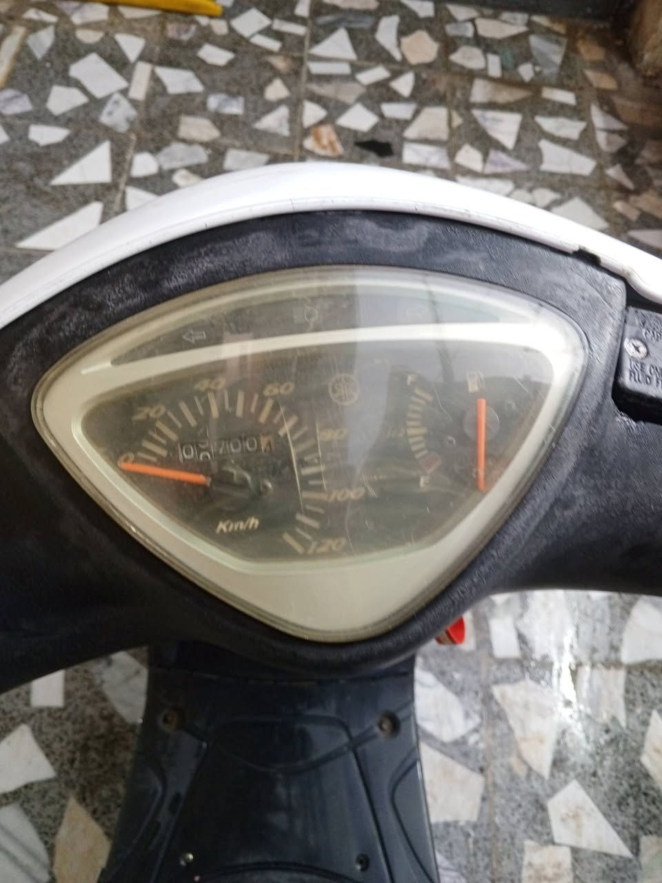 سلام عليكم ورحمه الله وبركاته عندي ها دراجه حلوه مكينه بلادي دراجه كلش نضيفه سعر 700وبيه مجال لطيبين ***********
