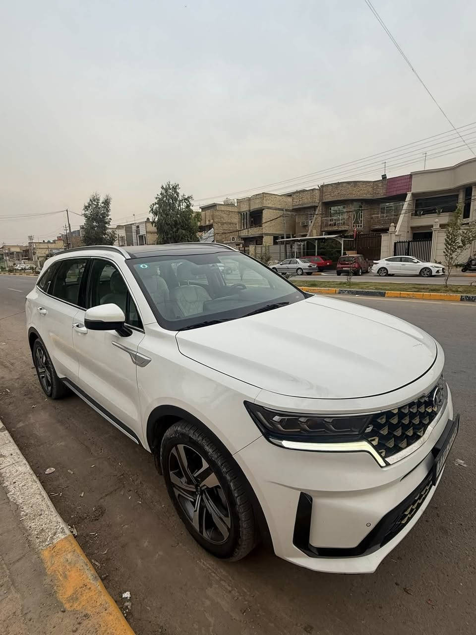 سورنتو 21 خليجي مواصفات فول بيها صبغ نص جاملغ ايمن وربع الدعامية امامي بارد بلبنيد وبارد بلباب مال سايق والوراه شي قليل  ماشية 70 الف كيلومتر السعر ع الخاص  بغداد الحرية للاستفسار ***********
