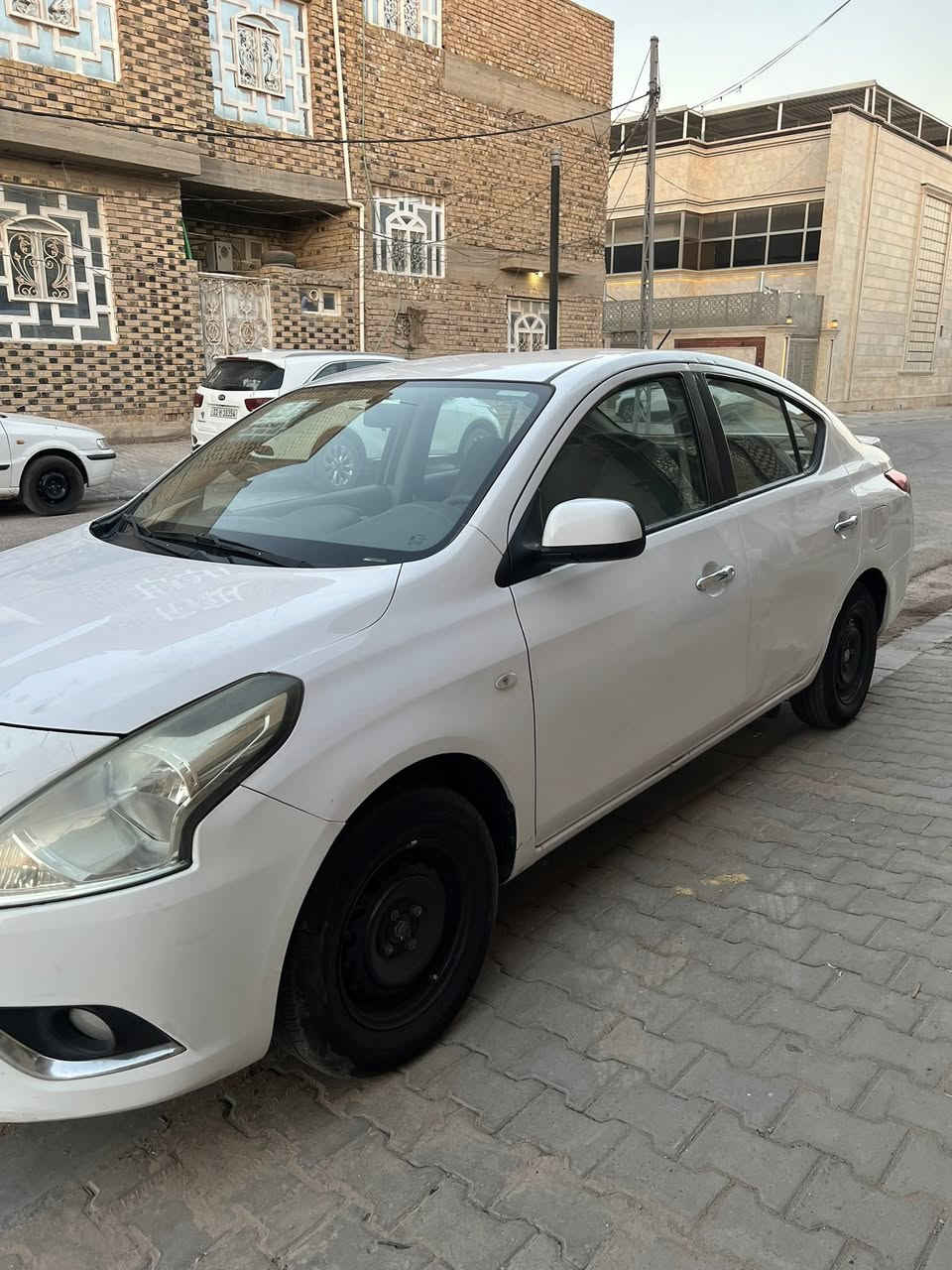 نيسان صني هنديه موديل 2020 مكفوله بيها فقط مكانين بارد مكينه وكير وحداديه جاهزه تخم تاير جديد تبريد ثلج رقم اربيل باسم شركة تريد مداور او وكاله السعر٩٥وبيها مجال مكاني نجف حي المكرمه رقمي ***********
