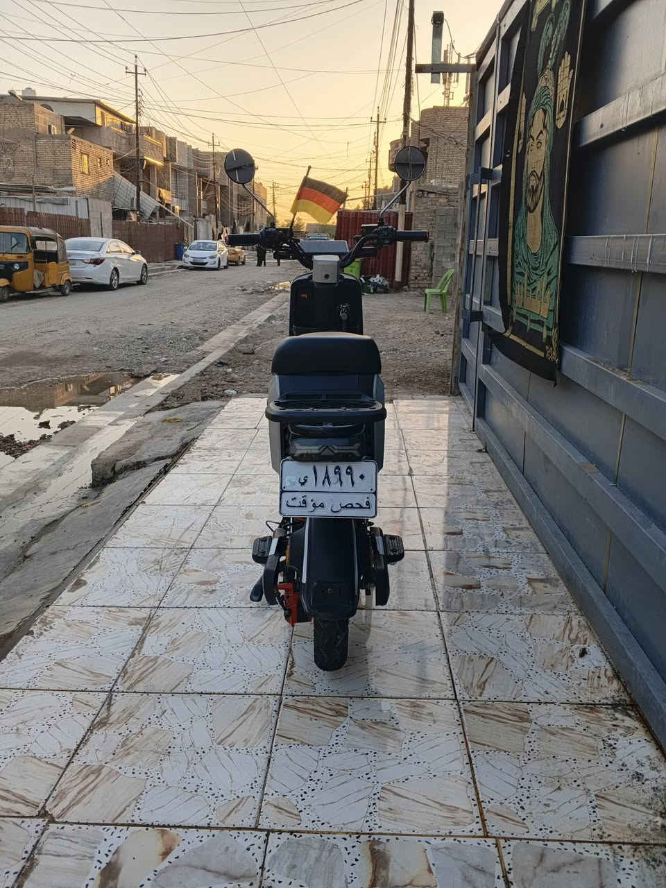 سلام عليكم دراجة شحن نوع 009 الدراجة حلوة  نقصهة جاملغ أمامي البطاريات بحالها جيدة  المكان بغدادالمشتل حي.       معلمين حي الرأسة السعر 325 وبيها مجال بسيط ***********
