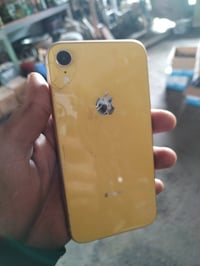 آيفون XR • بطارية ٧٧ • الضهر مفطور