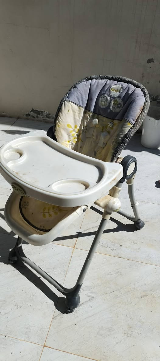 السلام علیکم
کێ پێویستییەتی با بێت بەلاش بیبات لە فلکەی ئیخوانم هەر کەس زووتر هات ئەیدەم بەو 
عربي
منو یریدە خلي یجي یاخذە بلاش عنواني فلکة اخوان اي واحد یجي اول واحد انطیها


**إذا كنت صاحب هذا الإعلان وتريد حذفه لأي سبب، رجاءا أرسل رسالة إلى الدعم الفني**