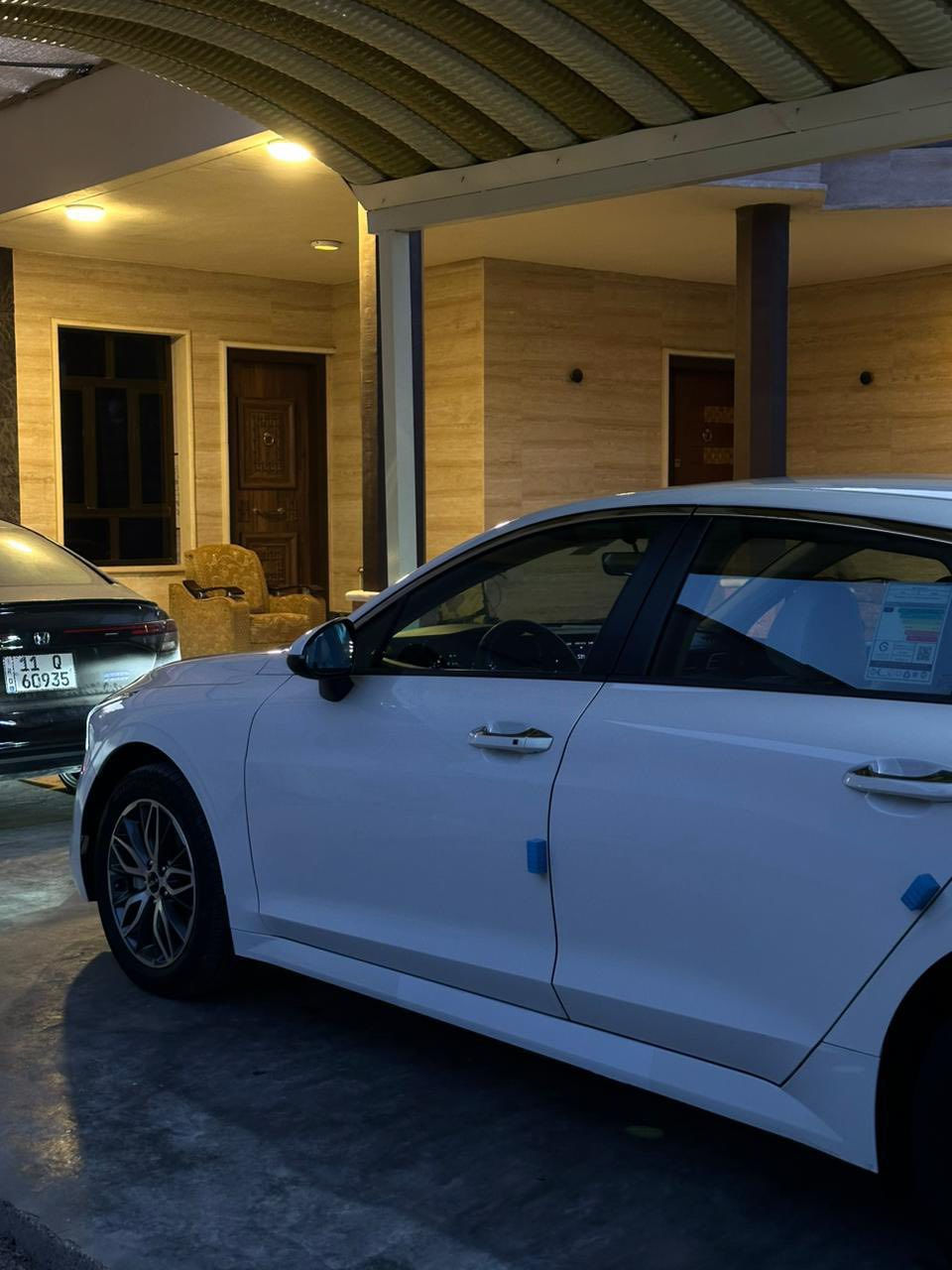 السلام عليكم
للبيع كي فايف موديل 2022 خليجي مكفوله كفاله عامه رقم اربيل باسمي تحويل ثاني يوم هزه و سنويه كله جديد ماشيه 58 السياره كلشي بيها على وضع الشركه وبلادي 
فول مواصفات عدا البنوراما
المواصفات : 
بصمه تشغيل + ابواب
تشغيل عن بعد
ترحيب 
شاشه كبيره
ابل كار بلي + اندرويد اوتو
كامره دواره 
كامره تسجيل
كشنات جلد
كشنات كهرباء 
صندوق ذكي 
لد امامي
وبقيه المواصفات المعروفه
السياره جديده وجاهزه من كلشي
السعر : 196 وبيها مجال 
مكان السياره بغداد العامريه
للاستفسار : ***********
