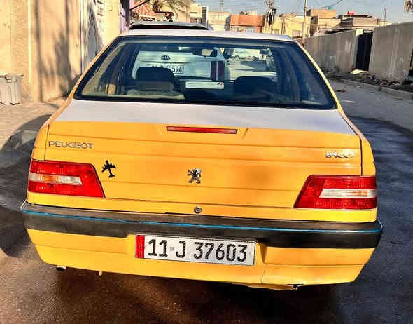 السلام عليكم
بيجو لميس موديل 2015 كفالة عامة ماعدة تعمير بل هلال الخلفي جهة السايق وبارد بل باب الخلفي جهة السايق الباقي مكفول كير ومحرك خير من الله تبريد ثلج 🥶 حدادية صدر جديدة امامي وخلفي رقم بغداد انكليزي جديد وهزة جديدة سياره ماناقصة برغي كبل للشارع احلى من الصور سياره بأسمي تحويل ثاني يوم مصفرة هيئة وغرامات السعر 47وبي مجال حك الجية 
مكاني بغداد الشعب قرب محطة سما بغداد 
***********
