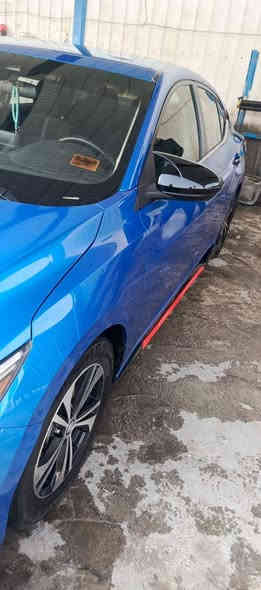 السلام عليكم سياره نسيان سنترا 2022 سياره جديده..حادثه بس البنيد ومصبوغ ضربت امريكا وبيه اربع اصابع بارد بلجاملغ المامي بس ممبين سياره ناعمه كلش بصمه تشغيل بصمه ابواب بصمه جنطه فول عده الفتحه رادار امامي رادار خلفي رادار جانبي نضام اقتصادي شاشه كبيره فول hd اوتو ستارت وتحديد مسار واتو ستوب توقف ذاتي الستيرن يشتغل هزاز عند خروج عن المسار وبعد بيه موصفات..محرك جديد كلش كير جديد صدر ايخبل بيه ايرياك الدركه والبرده
السياره بسمي سنويه لل28 هزه بعدهي مصاقطه 
مكاني بغداد الحريه الدولعي 
السعر 128 وبيه شي قليل وماكو هيج سعر بلعراق 
***********
ملاحضه مكلف بلنشر رقم صاحب السياره موجود
