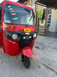 للبيع بدون اوراق سعر 700الف تواصل علئ رقمي فقط 07733676992