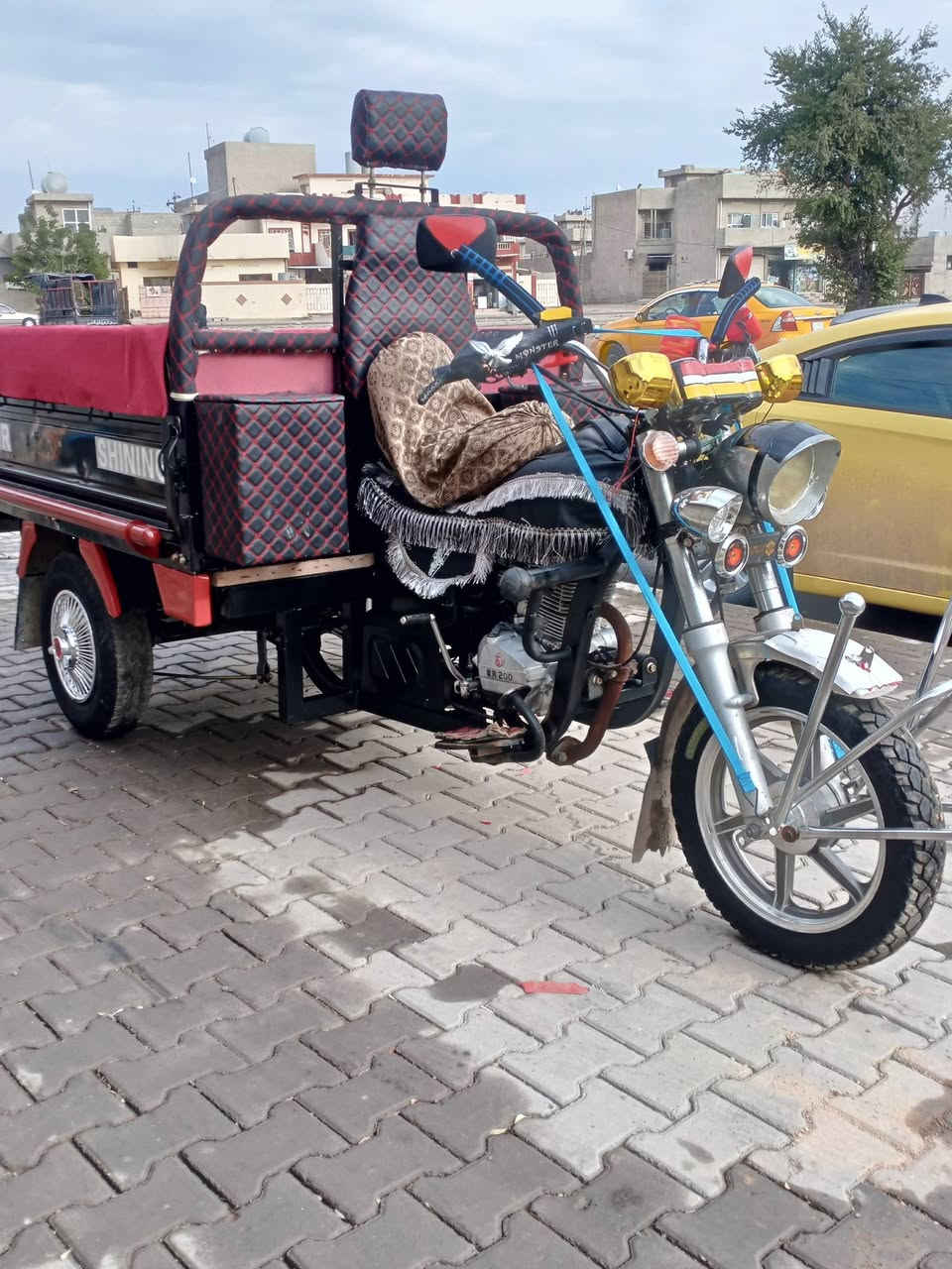 السلام وعليكم عندي ستوته البيع موديل 21بل جيس ستوته فول مفوله ركبه محرك تايرات كهربائيّة كلهه بل شرط بليته منفيس كامل ستوته تعمير 26 فول مواصفات السعر مليون 275بي مجال قليل الشراي يخابر مكاني كركوك حي الحجاج ***********
