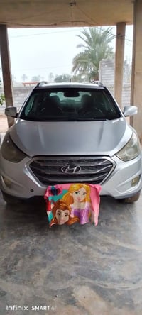 ورحمة الله توسان للبيع 2012 امريكي السعر 120 وبيها مجال قليل 078167941...