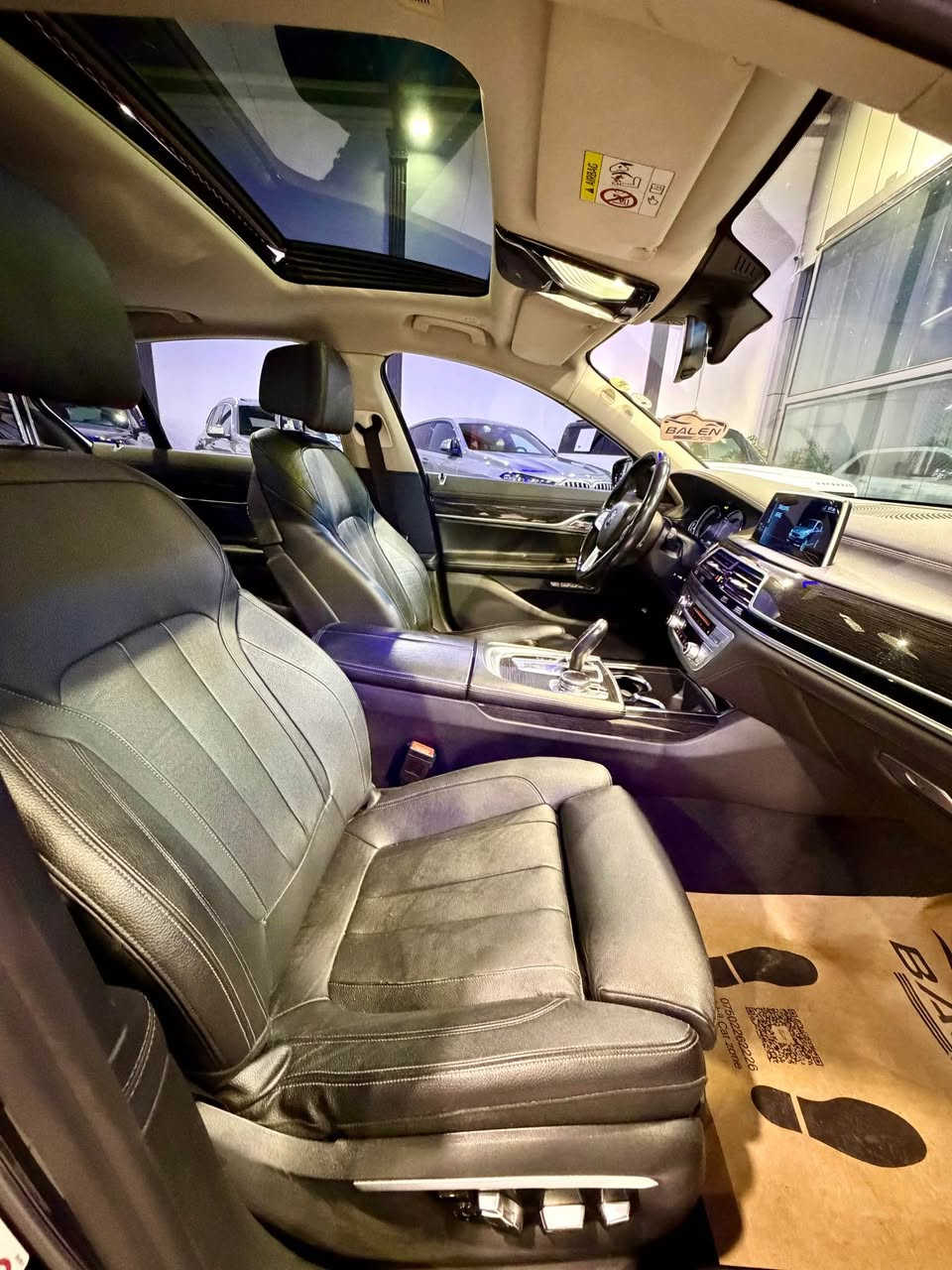 BMW 2017
V6 كاز ضمان دولي 
مواصفات 
رادار امامي حلفي جانبي 
لايتات ليد زينون متحرك 
حساس خلفي امامي اوتو بارك 
كشنات مساج 
سلايت 
كشنات ميموري هيتر 
بصمة  ابواب 
صندوق كهرباء 

سيارة كلشي بشرط سونر كير محرك كهربائي 
٢ قطعة كلير  

238$
*********** وتس اب 
*********** أربيل, العراق
