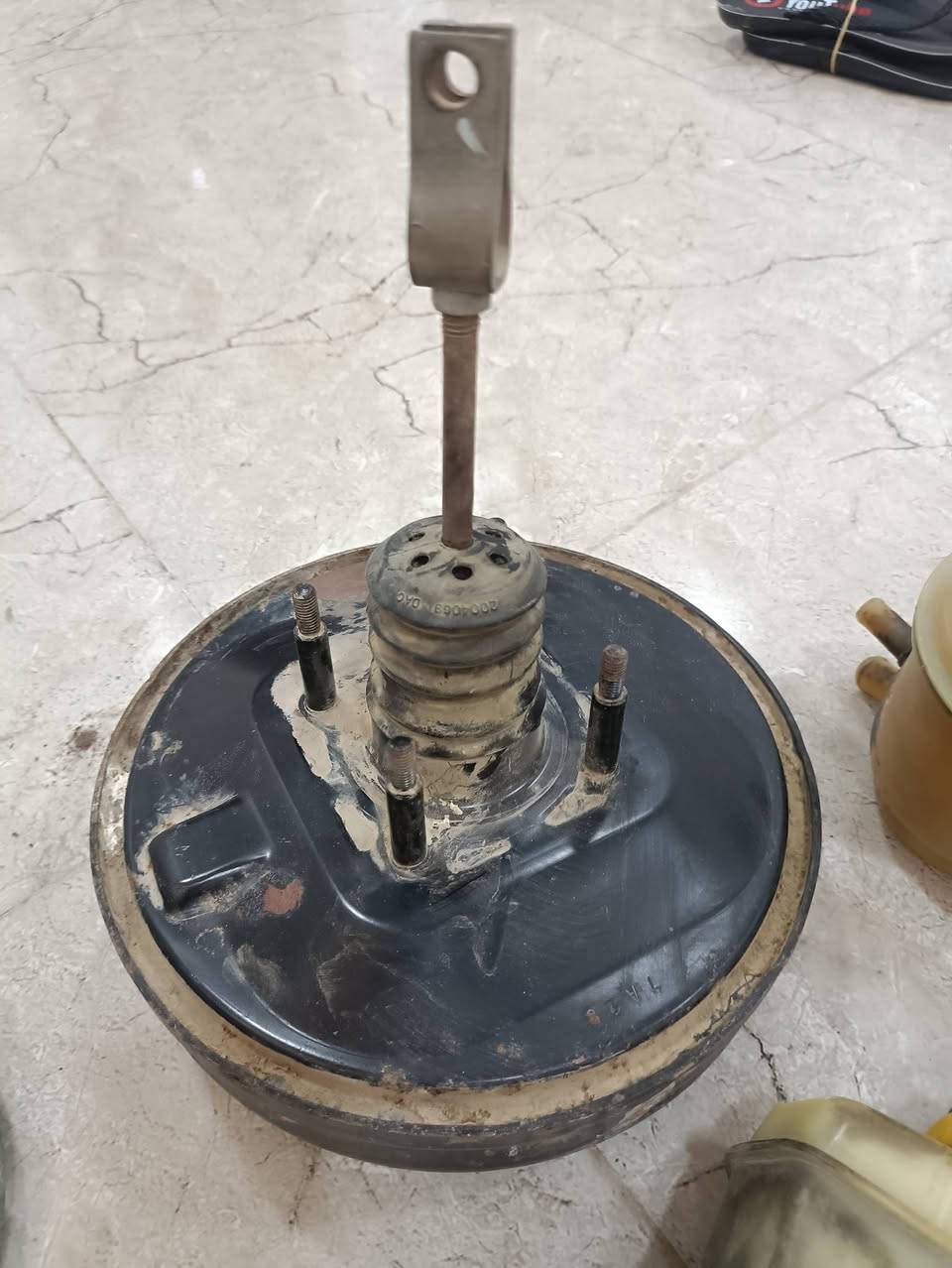 غراض حاويه نوبرا للبيع جوينر كامل مع اي سي اصلي حاويه يرهم على اي موديل نوبرا عنبار دبه دهن بريك مع العنبار جويتر حاويه سلف للبيع 
*********** المكان ديالى
