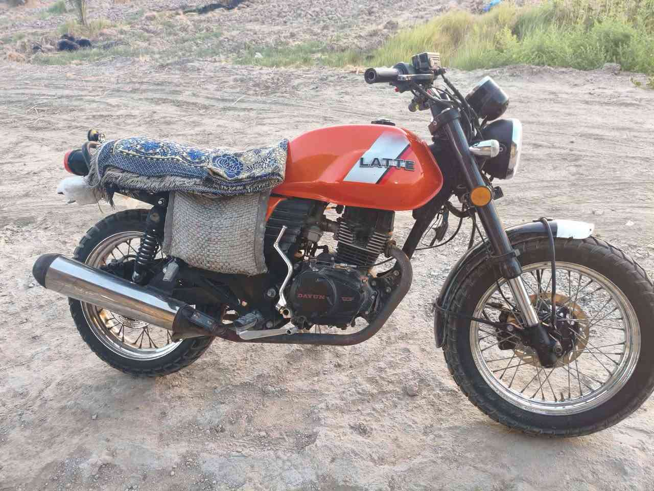 سلام عليكم دراجه لايتي مديل 2021 ارواق اصولي لبيع سعر مليون و50 وبيهه مجال ***********
