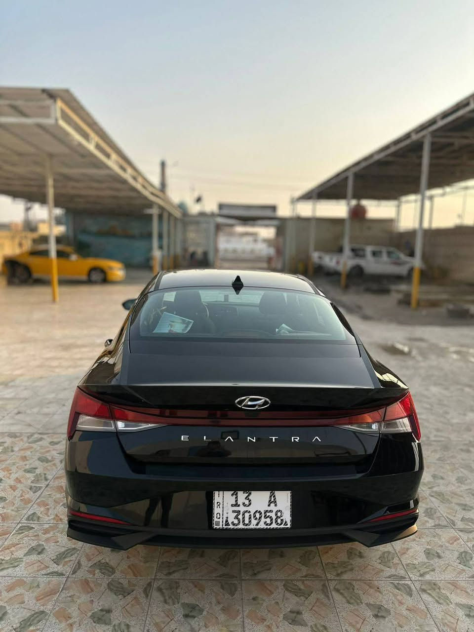 النتره 2023  وارد امريكي بصمه
تشغيل عن بعد. بصمة ابواب وترحيب
تبريد بيانو  سماعات BOSE لدات امامي 
صندوق ذكي 
رادارات امامي جانبي خلفي تحديد مسار. قيادة ذاتيه
نقطة عمياء. توقف ذاتي مانع تصادم. شاشة اعطال 
كامرا دواره. شاشة جبيرة  اوتو هولد. درايف مود 
نورمال. سبورت. سمارت 
وبعد هواي مواصفات 
سبير وعده كامله محرك 2000 دوش
السياره كفاله عده شبر بلهلال الخلفي
 رقم ميسان معوقين 2025 
تفاصيل أكثر  عنوان السيارة ميسان العماره
وايضآ السياره مغلفه تغليف حمايه 
السعر155
الرقم ‭***********

