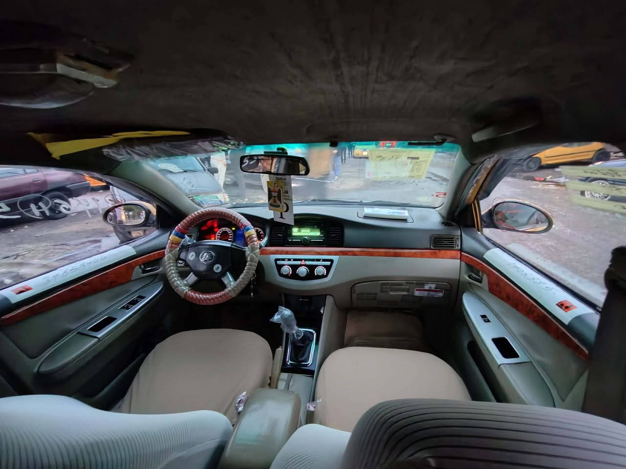 ليفان 2011 محرك كورلا لاصرف ولا نفخ كير شرط تبريد شغال رقم بغداد مشروع وطني شرط الوكالة والتحويل سنويه 2028 كابون بانزين بيها بدون ظرر السياره جاهزه السعر 43 مكاني موصل حي الانتصار *********** ***********
