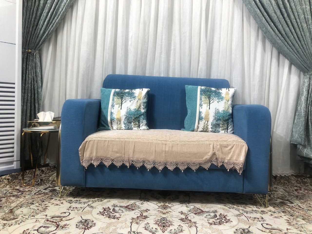 السلام عليكم تخم للبيع 10 مقاعد لون مميزز  السعر 175 وبي مجال مكاني الشعب  الاستفسار ***********
