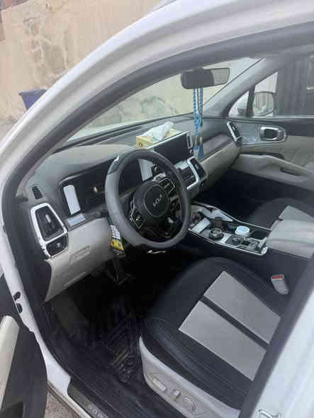 ماشية 32الف  7 راكب لون ابيض
موديل 2023 

6سلندر 3قطع تبريد 

تحكمات ستيرن 

بصمة تشغيل  2

ترحيب عند الاقتراب 

مدوشمه كشنات 

 3 قطع تبريد

تحكمات أستيرن

سيارة بأسمي ثاني يوم تحويل 

إن شاء الله 

وبيه مواصفات أخرى 

بيه ظربه بسيطة بالجامرلغ الايمن شبر تقريبا مصبوغ الجامرلغ 

مكاني بغداد /الشعب /شارع الصحه

السعر290 وبيها مجال للشراي

الرقم اسيا:*********** 

الرقم اثير:***********
