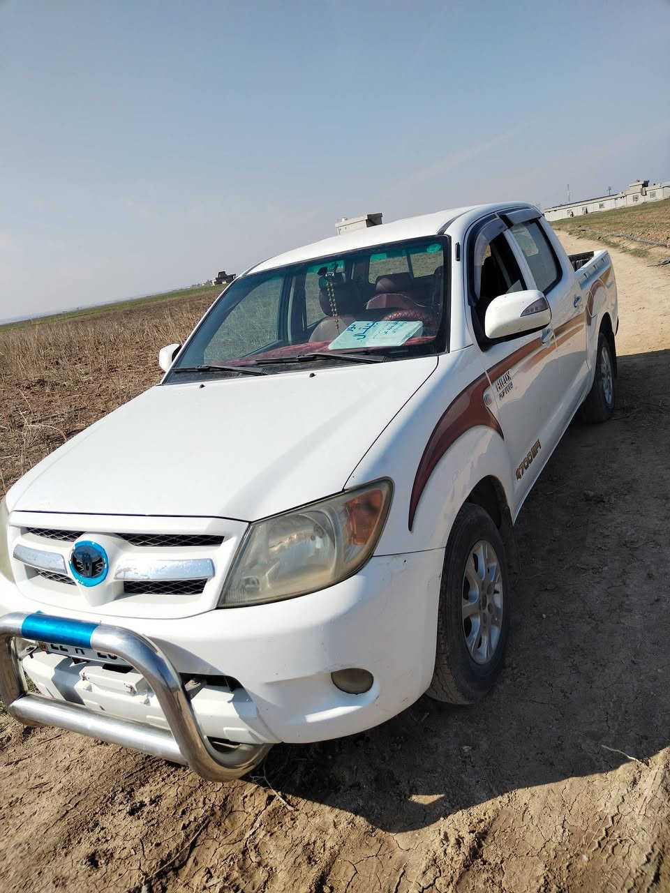 السلام عليكم مرزي 2006للبيع
سنويه جديد ورقم جديد
طخم تاير جديد
***********
