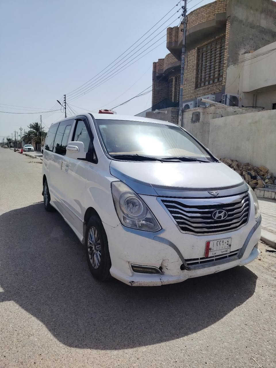 السلام عليكم موديل ٢٠١٨ كفاله عامه عدا شخط باب السلاية السعر 210رقم قادسية
موبايل ***********
