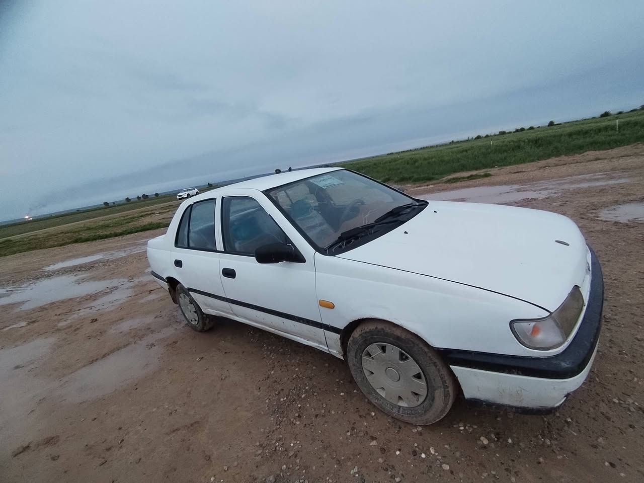 سلام عليكم للبيع سني موديل 92 رقم صلاح الدين دولي سنويه من 2029 شرطه تحويل كير ومحرك شرط الشراي يتصل رقم الهاتف ***********
