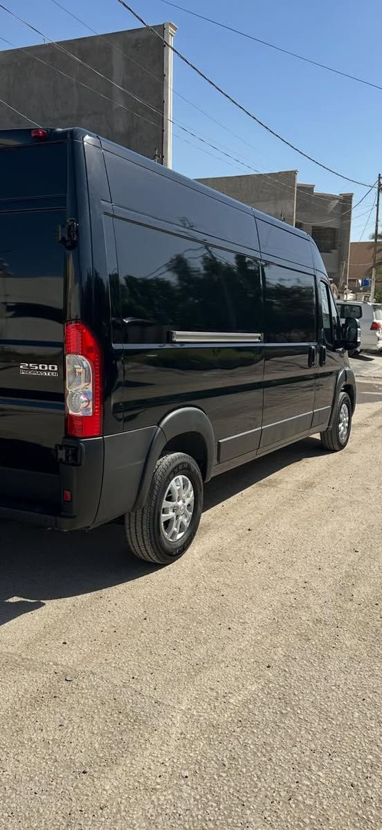 السلام عليكم دوج رام برامستر 2500 موديل 2024 فئة لمتد 
ماشية 13600 ميل 
حساساتت امامية خلفية 
كامرة محيطية 
رادارات
نقاط عمياء 
شاشة دجتل 
كابينه منفصله 
اصطفاف ذاتي  
حادث السيارة شبر صبغ بالجاملغ الأمامي جهة السايق 
***********
