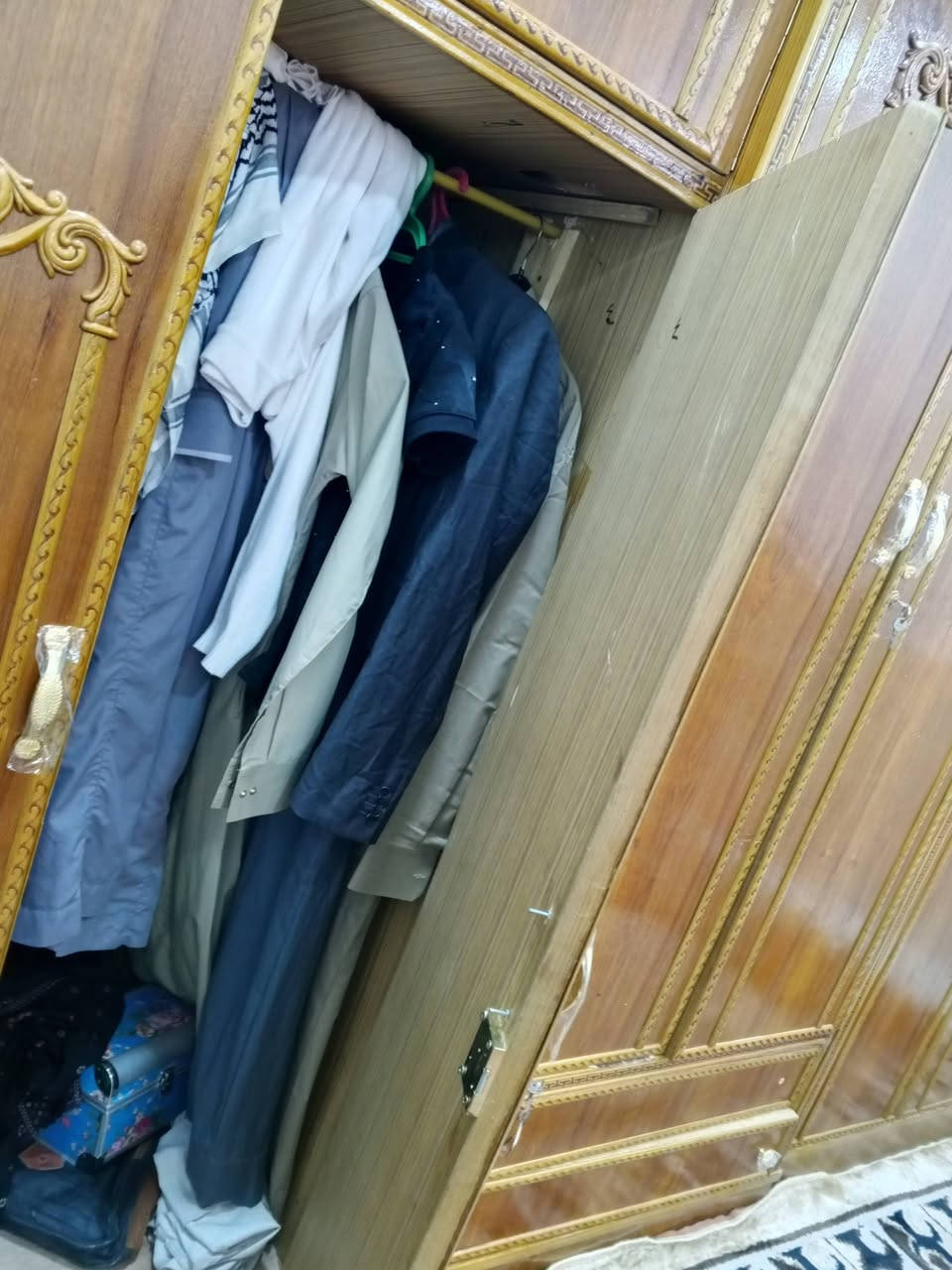 كنتور ب350نضيف مابي اي ضرربي مجال طوله 3امتار ونص بايوغريب الحصوه مكانه صاج خمسه ملم


**إذا كنت صاحب هذا الإعلان وتريد حذفه لأي سبب، رجاءا أرسل رسالة إلى الدعم الفني**