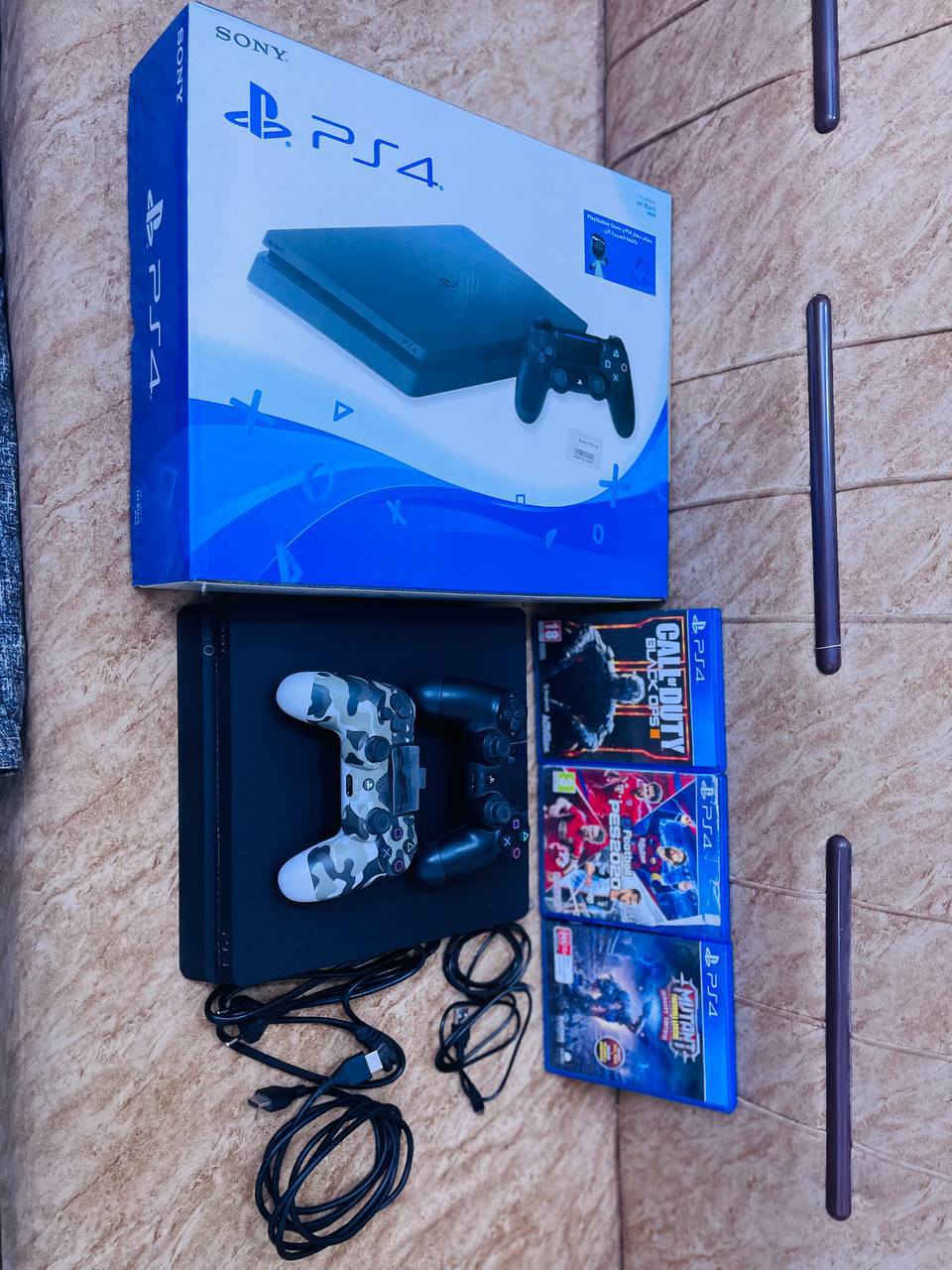 بلي 4 سلم أوربي
مع كامل ملحقات السعر 300 وبي مجال العنوان بغداد الغزالية ***********
