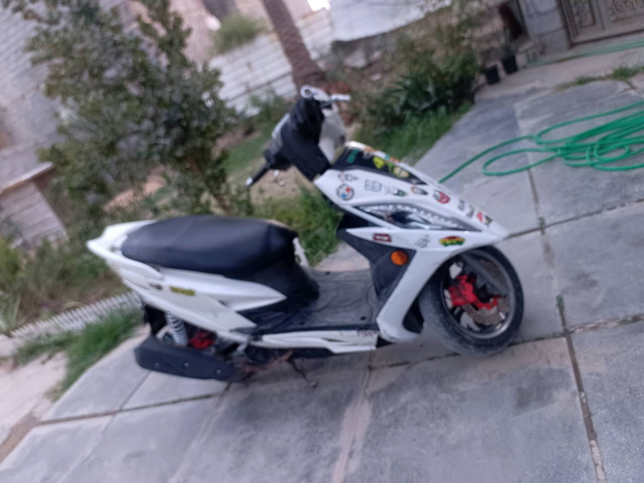 السلام عليكم متاح دراجه كامكو مكينه ١٥٥cc دراجه تخبل نص نگره سلف كهربائيات كامله اوراق كامله تراي مفتوح شلعه معدل فول كلچات رياضي بلاد السعر ٧٥٠  مكاني الدوره هوررجب شارع ركن النخيل رقمي ***********  بي واتساب او اتصال
