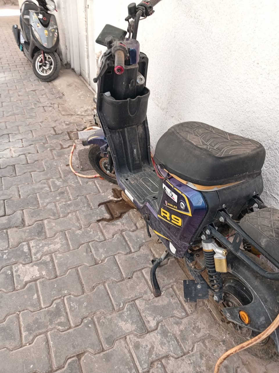 السلام عليكم
باسكل شحن للبيع
السعر 100 الف
شغال مبي شي
فقط نقص بطاريات
العنوان / كربلاء _ حي النقيب


**إذا كنت صاحب هذا الإعلان وتريد حذفه لأي سبب، رجاءا أرسل رسالة إلى الدعم الفني**