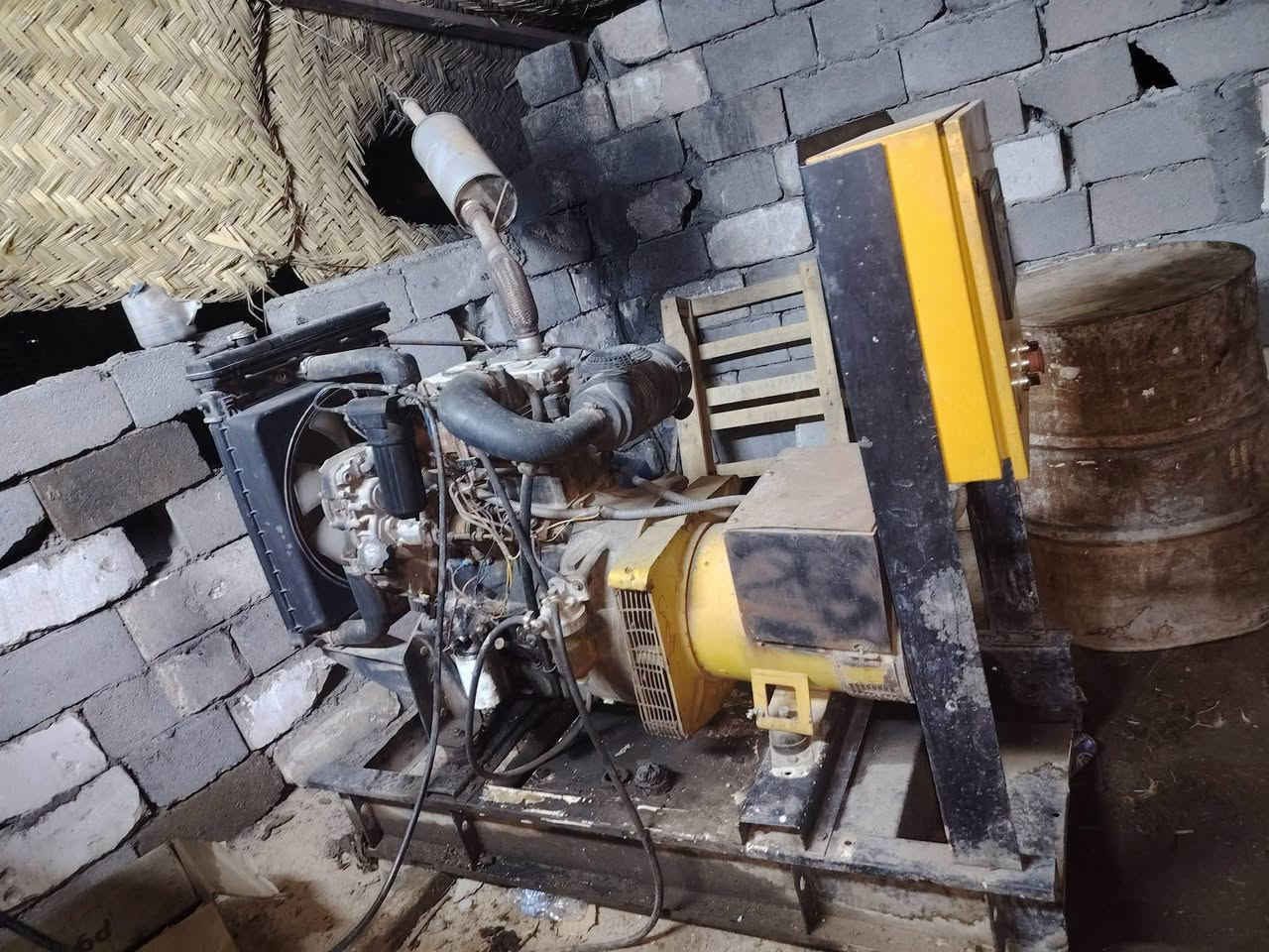 🔹 للبيع 🔹
⚙️ مولد بيركز 30 KVA
🔧 3 بستم – 120 أمبير
✅ بحالة جيدة وجاهز للفحص
💰 السعر: 33 ورقة، وقابل للتفاوض بالمعقول.
📍 العنوان: بغداد
📞 للاستفسار:
***********
