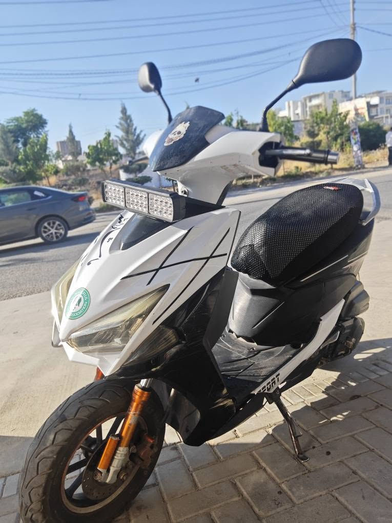 کاکە سڵاوی خوای گەورەتان لێبێت ئەم ماتۆڕە بۆ فرۆشتن هەموو گیانی بە شەرت 
نرخی ٣٥٠هەزارە قوفڵی
*********** السليمانية, العراق
