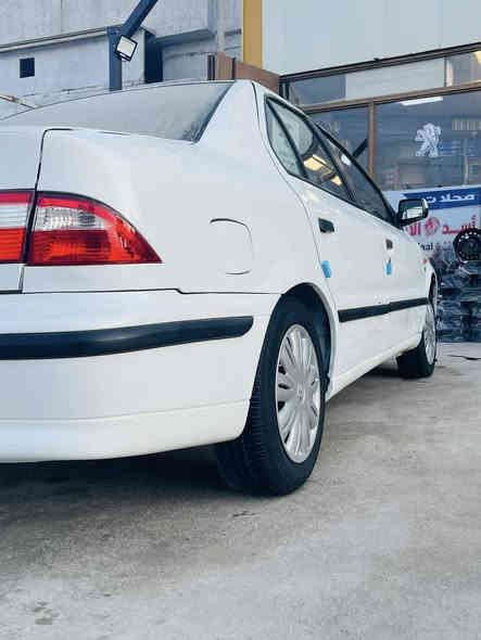 السلام عليكم سمند ايكو موديل2017 كرستال
 اقره منشور اله تخابر
كير مكينة مكفولات خير من الله
تبريد ثلج
صدر امامي خلفي جديد
مشط جديد تخم تاير جديد
رقم كربلة انكليزي تحويل ثاني يوم مشروع وطني 
بيها صبغ جاملغ الامامي وشويه بل جاملغ الخلفي
تراي سيارة يخبل سيارة جاهزة ومابيها نقص
مصفره غرامات ماعليها اي شي
مكاني بغداد الدورة شارع 60  
معروضه ب57 وبيها شي بسيط 
***********
