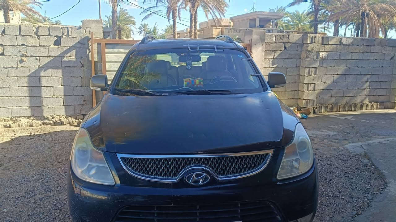 فيراكروز 2011 لون بني وارد أمريكي واردها قطعة وحدة الجاملغ الخلفي اليمين بدون دواخل السيارة مصبوغة حزام جمالية بنيد مبدل محرك خير من الله السعر 95 وبي مجال للشراي أي استفسار ***********   *********** ملاحظة الرقم الأثير فقط واتساب
