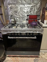 طباخ ايطالي نظيف جدا جدا مستعمل قليل جدا اخو الجديد ماركة GLem Gas سعر...