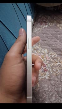 آيفون 13 • جديد • عربي