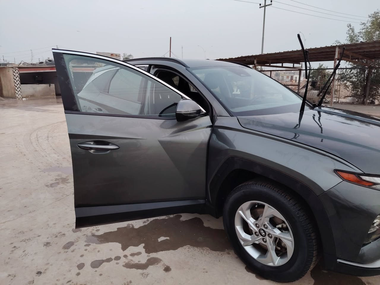 السلام عليكم
توسان ٢٢
رقم بغداد بسمي
حادثه خشم البنيد وطرف الجاملغ بدون ايرباك
حجم المحرك ٢٥٠٠
عارضه ١٨٥ مع مجال بصيط
***********
