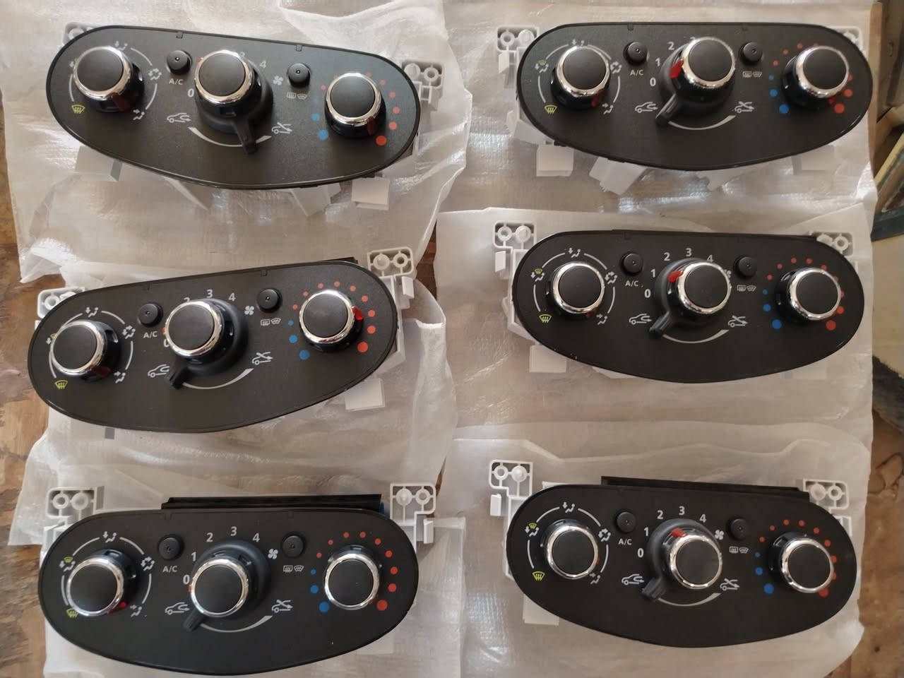 تحكم تبريد رينو سمبل
غير متواجد على الفيس
اتصل واتساب ***********
يوجد توصيل جميع المحافظات
