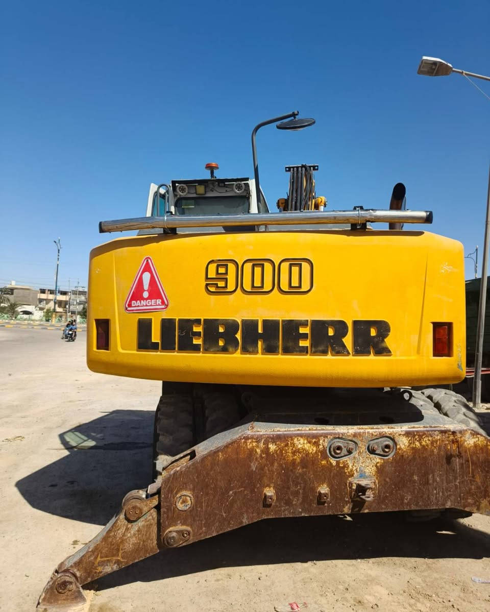 حفار بشير كفاله البيع موديل 20010بسمي رقم أربيل تخم تأثير حجم المضخه165 جاهز ما بيه اي نقص رقم ***********/***********
