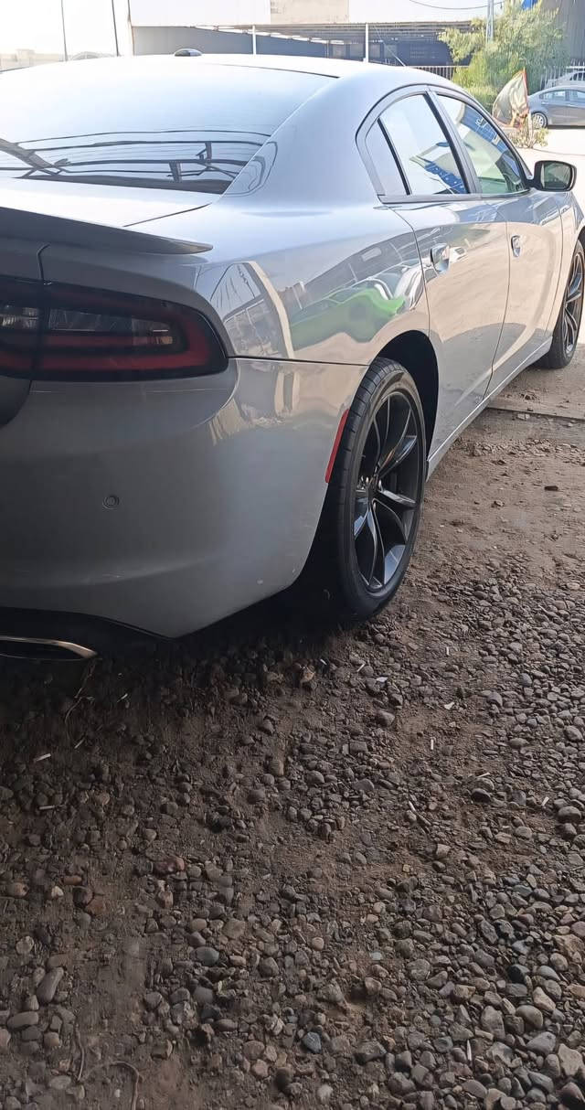 للبيع موديل 22 رقم بغداد ماشيه 30 تقرير غرق جاهزه شغاله من امريكا مكفوله السعر 265//// ***********
