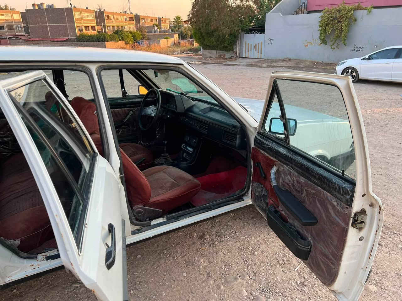 برازيلي 88 للبيع خمسه كير محرك 0.8 طخم تاير جديد مصبوغه عام رقم الماني سنويه 28 الشرعي  يحول فقط مايسوي وكاله *********** السعر 30وبيها مجال
