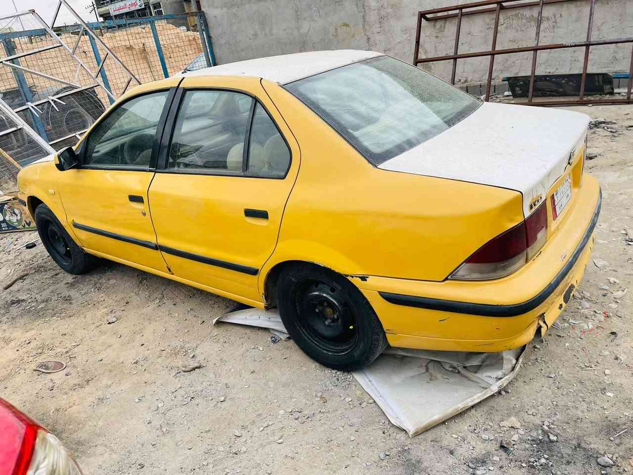 سلام عليكم سمند للبيع موديل 2011 كير محرك فرنسي  سعر 30 وبيه مجال ***********
