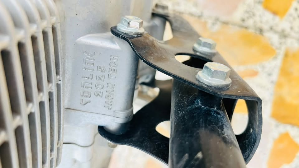 السلام عليكم دراجه للبيع موديل ٢٥ نضيفه كلش ***********
