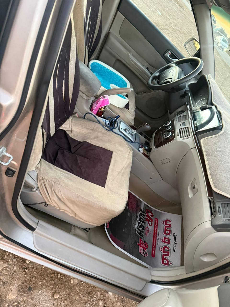 سلام عليكم ورحمه الله سوناتا للبيع موديل 8خليجي مكينه 2400 كير محرك تبريد تدفئة السياره جاهزة 
رقم ربيل دولي تحويل مباشر تخم تأير حداديه جاهزه
كهربائيات كله شغاله 
بيه صبغ بإمكانات ابيعلك حزام ربع قطع  
السياره ستخدام بيت السنويه لل29
مكان السياره بغداد 
اتصال ع***********
