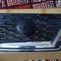 عندي شباك بجم امامي اكستريل خليجي موديل ٢٤ بي فطر قليل اسفل النيكل غير...