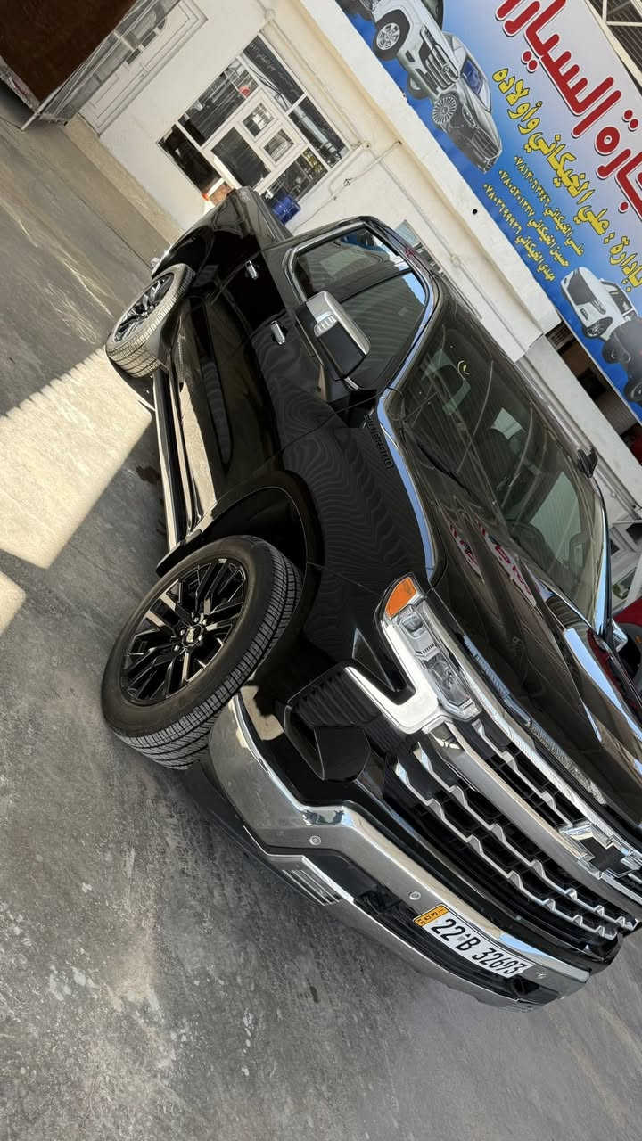 للبيع 
سلفرادو 2025 LTZ فول واحد على واحد 
بدون صبغ بدون تبديل حادثها طعجات ثنين بالبدي 
بقن على وضعهن بدون تصليح 
السياره فول عتب كهرباء 
فتحة سقف 
داتا شو 
سبع كامرات رادارات محيطيه 
السياره ماشيه 4000 بعدها بحالة الزيرو 
مكان السياره النجف 
للاستفسار رقم صاحب السياره 
***********
