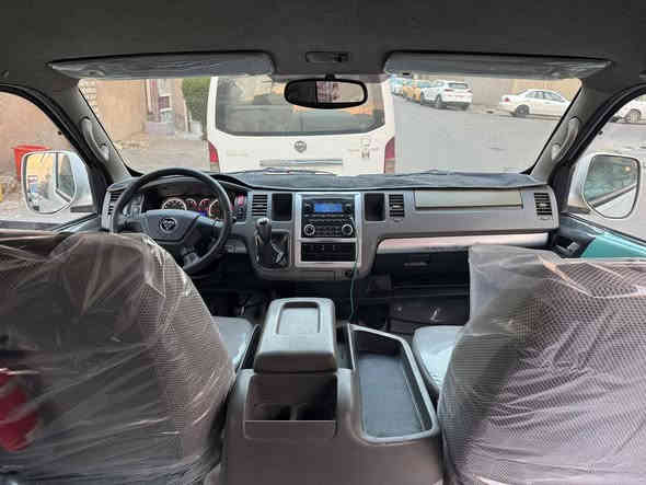 السلام عليكم.
فتون cs2.  موديل 14
حالة السيارة جيدة جدا 
نظيفة  دوشمة جديدة 
تخم تاير ويل كب 
كير  محرك جديد 
للتواصل الاتصال مباشر ***********
